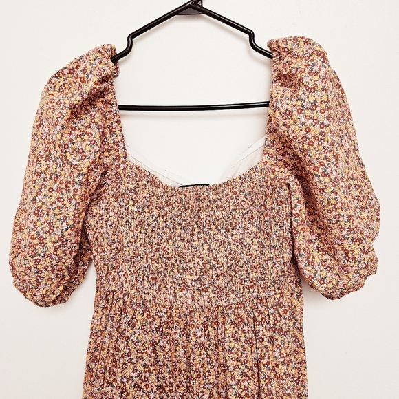 Mink Pink Sz M Morwell Smocked Bishops Sleeve Floral Midi Flowy Summer Dress - Picture 8 of 12